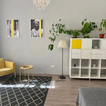 Oasis In * Budapest